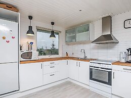 Peaceful Holiday Home in Storvorde near Sea
