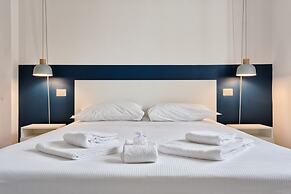 Urban House Carducci - Studios