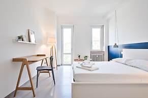 Urban House Carducci - Apartments