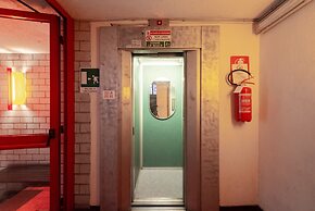 Carducci Metro Studio