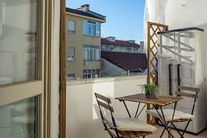 Toc-Toc Apartment a 10 min dall'Ospedale Maria Vittoria