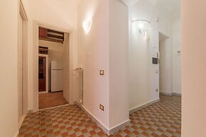 Piramide & Testaccio Design Flat