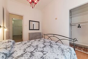 Piramide & Testaccio Design Flat