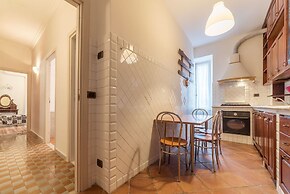 Piramide & Testaccio Design Flat