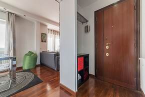 Pigneto & Malatesta Subway Flat