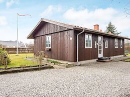 9 Person Holiday Home in Grenaa-by Traum