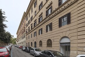 Villa Albani Apartment