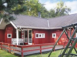 Quaint Holiday Home in Aakirkeby near Stream