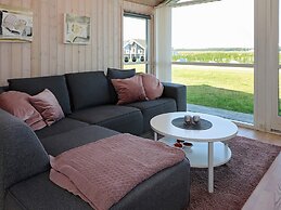 Spacious Holiday Home in Storvorde near Sea