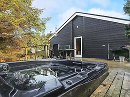 Spacious Cottage in Harboøre With Sauna
