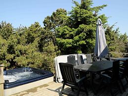 Spacious Cottage in Harboøre With Sauna
