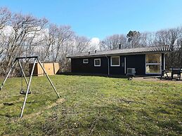 6 Person Holiday Home in Hurup Thy-by Traum