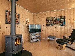 6 Person Holiday Home in Hurup Thy-by Traum