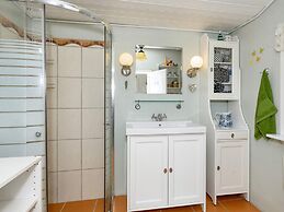 8 Person Holiday Home in Logstor-by Traum