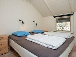 6 Person Holiday Home in Ebeltoft-by Traum