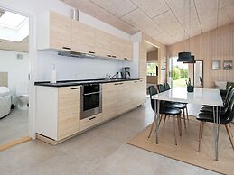 6 Person Holiday Home in Bjert-by Traum