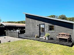6 Person Holiday Home in Bjert-by Traum