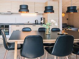 6 Person Holiday Home in Bjert-by Traum