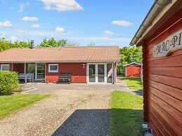 6 Person Holiday Home in Tarm-by Traum