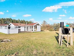 9 Person Holiday Home in Lokken-by Traum