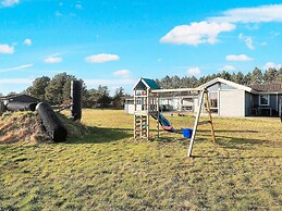 9 Person Holiday Home in Lokken-by Traum