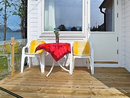 Holiday Home in Arnøyhamn