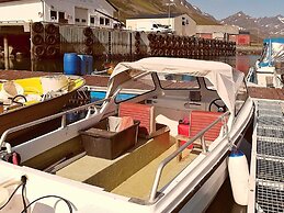 Holiday Home in Arnøyhamn