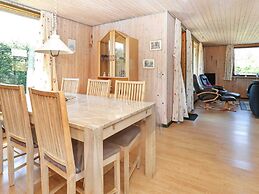 6 Person Holiday Home in Lokken-by Traum