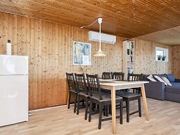 6 Person Holiday Home in Ebeltoft-by Traum