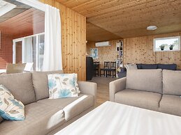 6 Person Holiday Home in Ebeltoft-by Traum
