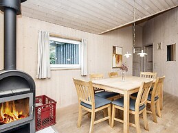 6 Person Holiday Home in Harboore-by Traum
