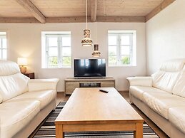 Bohemian Apartment in Faaborg near Sea