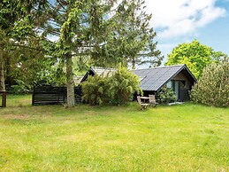 Cozy Holiday Home in Glesborg near Sea