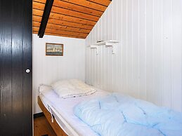 Cozy Holiday Home in Glesborg near Sea