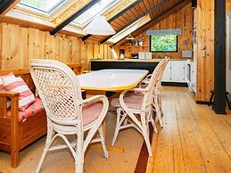 Cozy Holiday Home in Glesborg near Sea