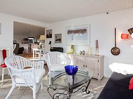 8 Person Holiday Home in Vaeggerlose