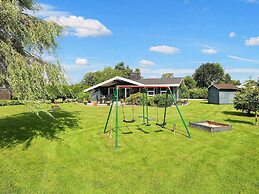 8 Person Holiday Home in Vaeggerlose