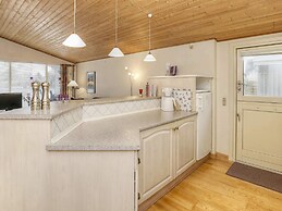 8 Person Holiday Home in Vaeggerlose