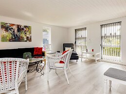 8 Person Holiday Home in Vaeggerlose