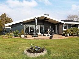 8 Person Holiday Home in Vaeggerlose