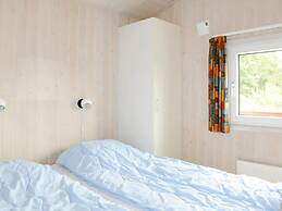 7 Person Holiday Home in Henne-by Traum