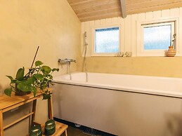 8 Person Holiday Home in Humble-by Traum