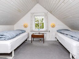 6 Person Holiday Home in Thisted-by Traum