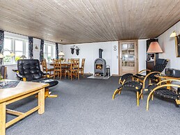 6 Person Holiday Home in Thisted-by Traum