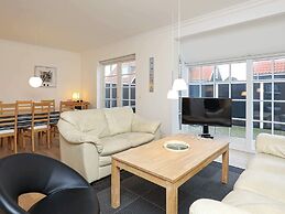 Comfortable Holiday Home in Jutland with Hot Tub