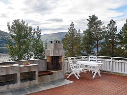 8 Person Holiday Home in Eidsvag-by Traum