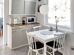 8 Person Holiday Home in Eidsvag-by Traum