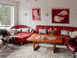8 Person Holiday Home in Eidsvag-by Traum