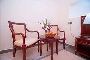 Falcon Heights Hotel