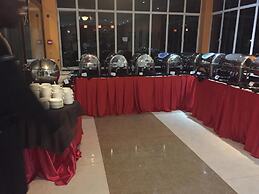 Falcon Heights Hotel